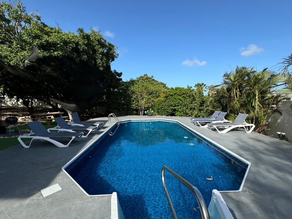 Pool view, Swimming pool