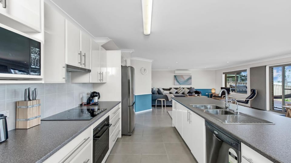 Sandy C House in Culburra Beach
