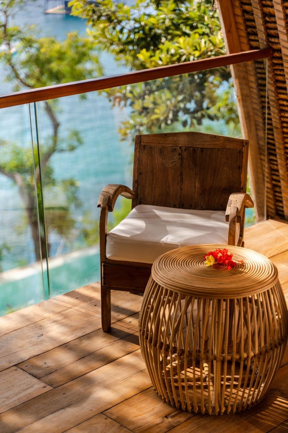 Balcony/Terrace, Sea view, Swimming pool
