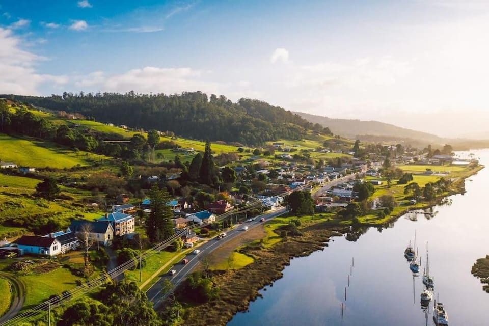 Convent Franklin - Alice Catherine Unit Apartment in Tasmania
