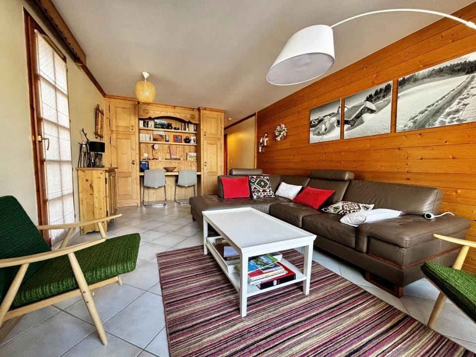 Résidence Les Belles Roches - Appartement de charme huit personnes au coeur du village MAE-5134 Apartment in Notre-Dame-de-Bellecombe