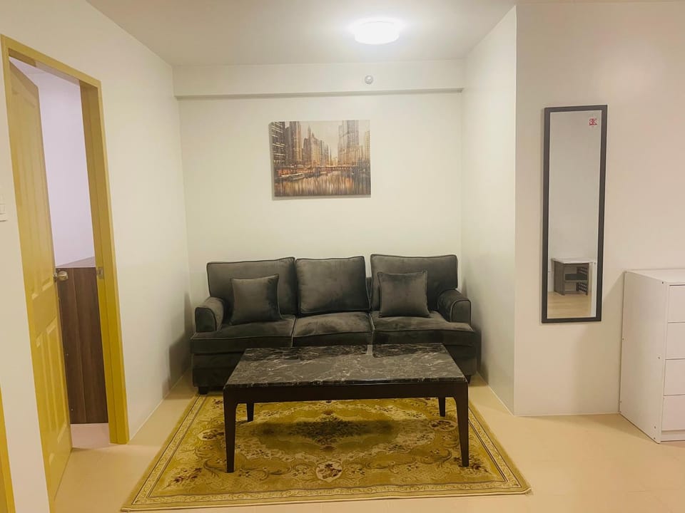 Two Bedroom Condo unit with river view Apartment in Iloilo City