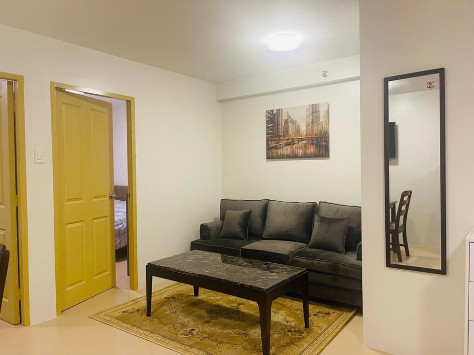 Two Bedroom Condo unit with river view Apartment in Iloilo City