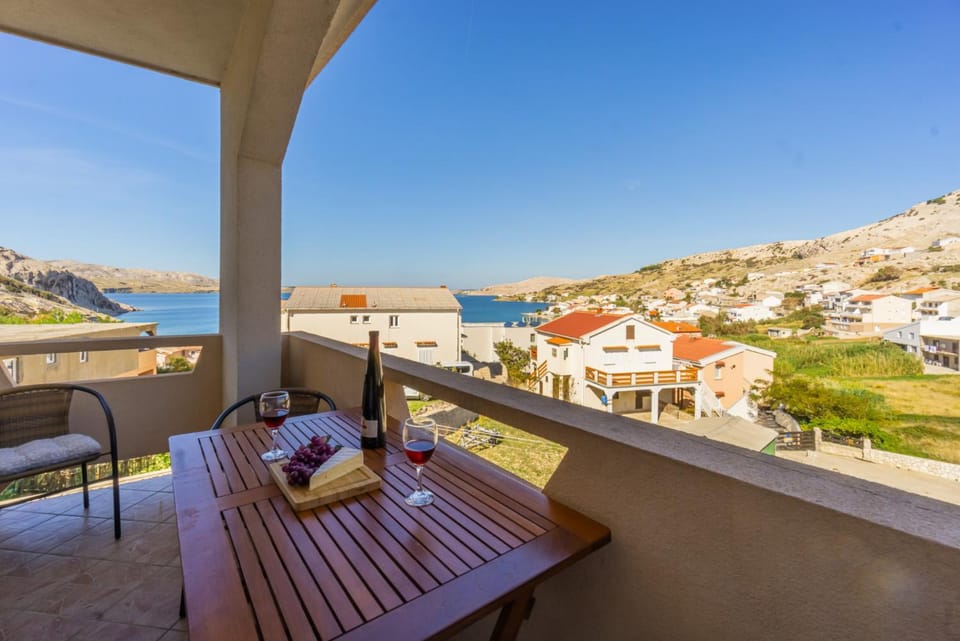 Balcony/Terrace, Balcony/Terrace