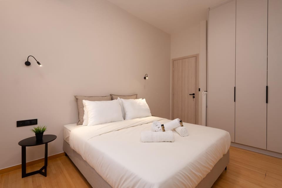 Bed, Bedroom, wardrobe