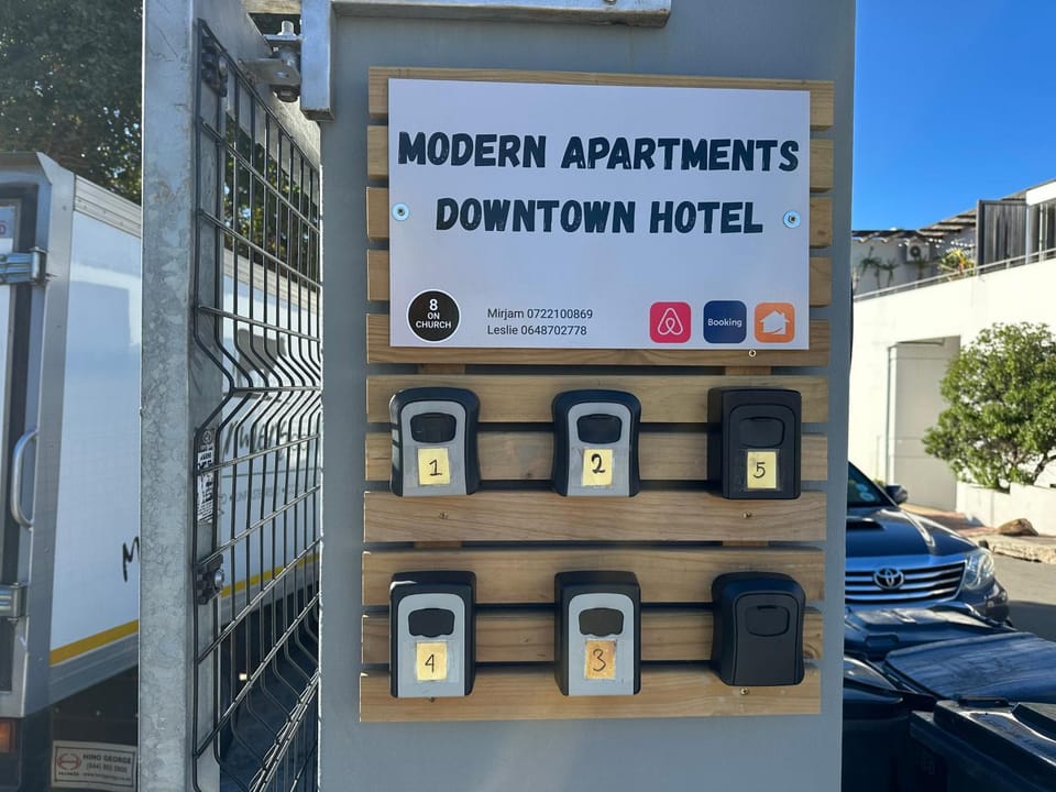 Property logo or sign, Coffee/tea facilities, Street view