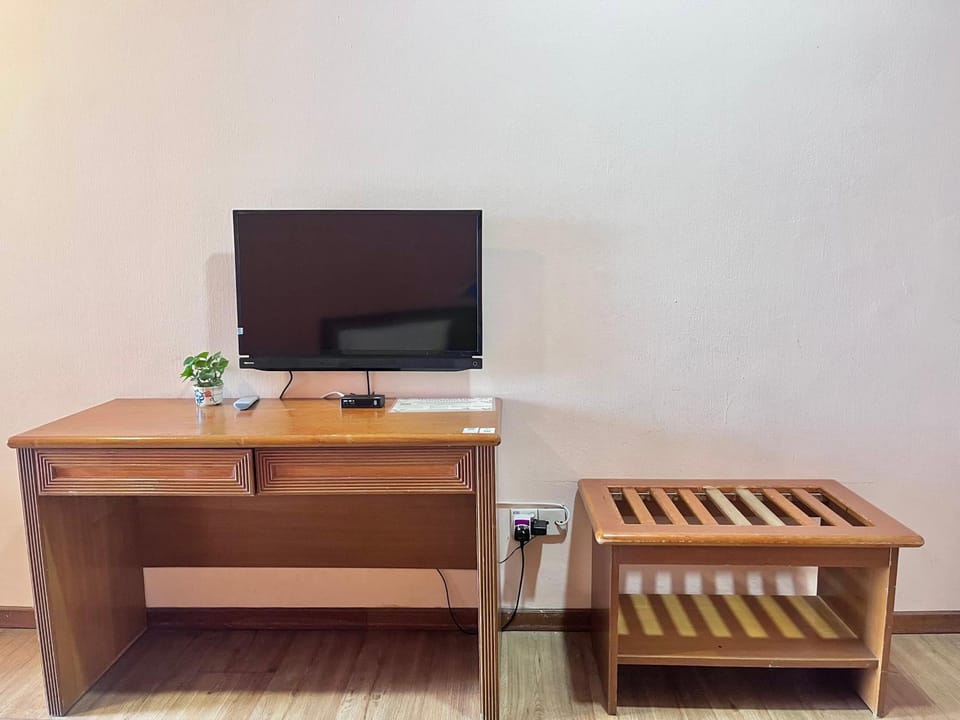 TV and multimedia, Decorative detail
