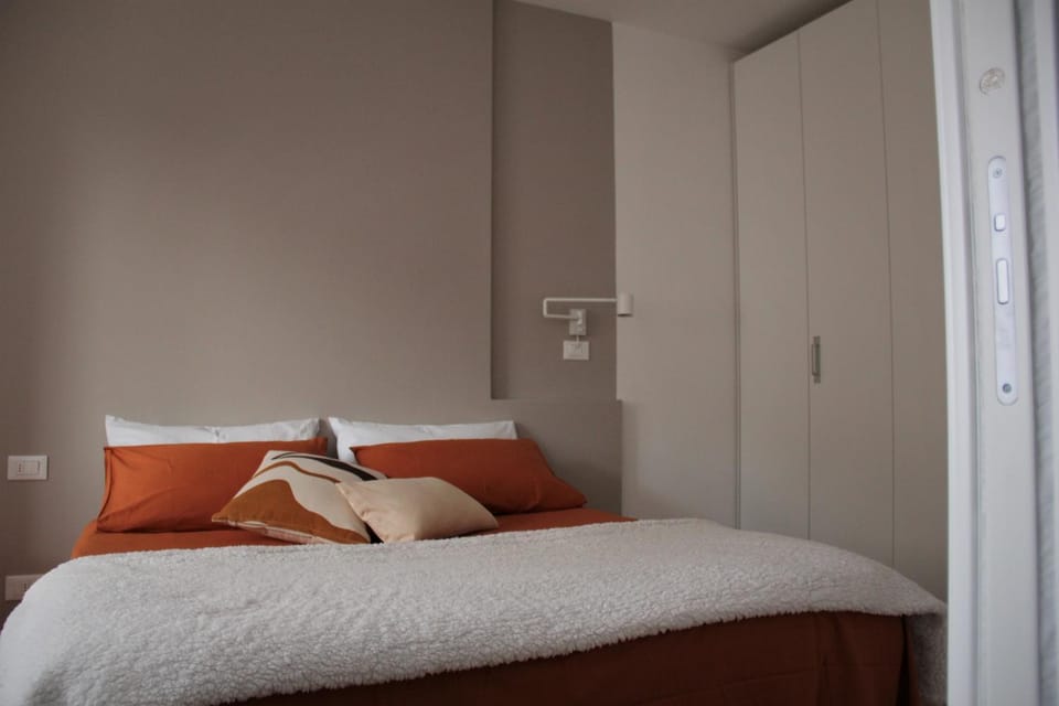 Bed, Bedroom, wardrobe