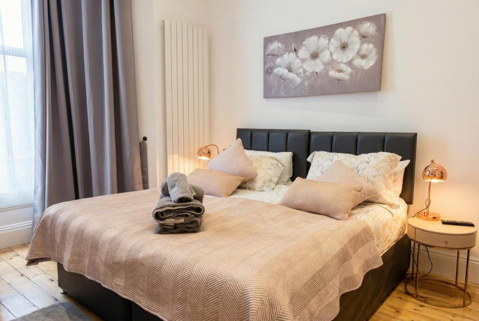 Large London apartment in Premium Location Apartment in City of Westminster