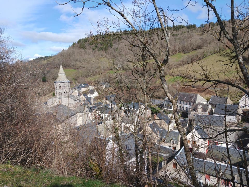 Nearby landmark, Bird's eye view, City view