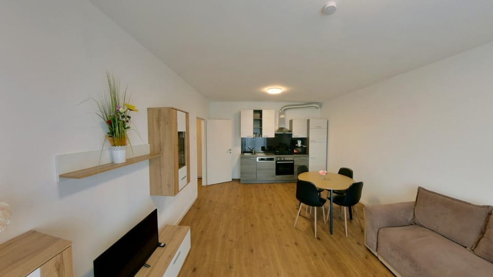 Living room, Dining area, kitchen