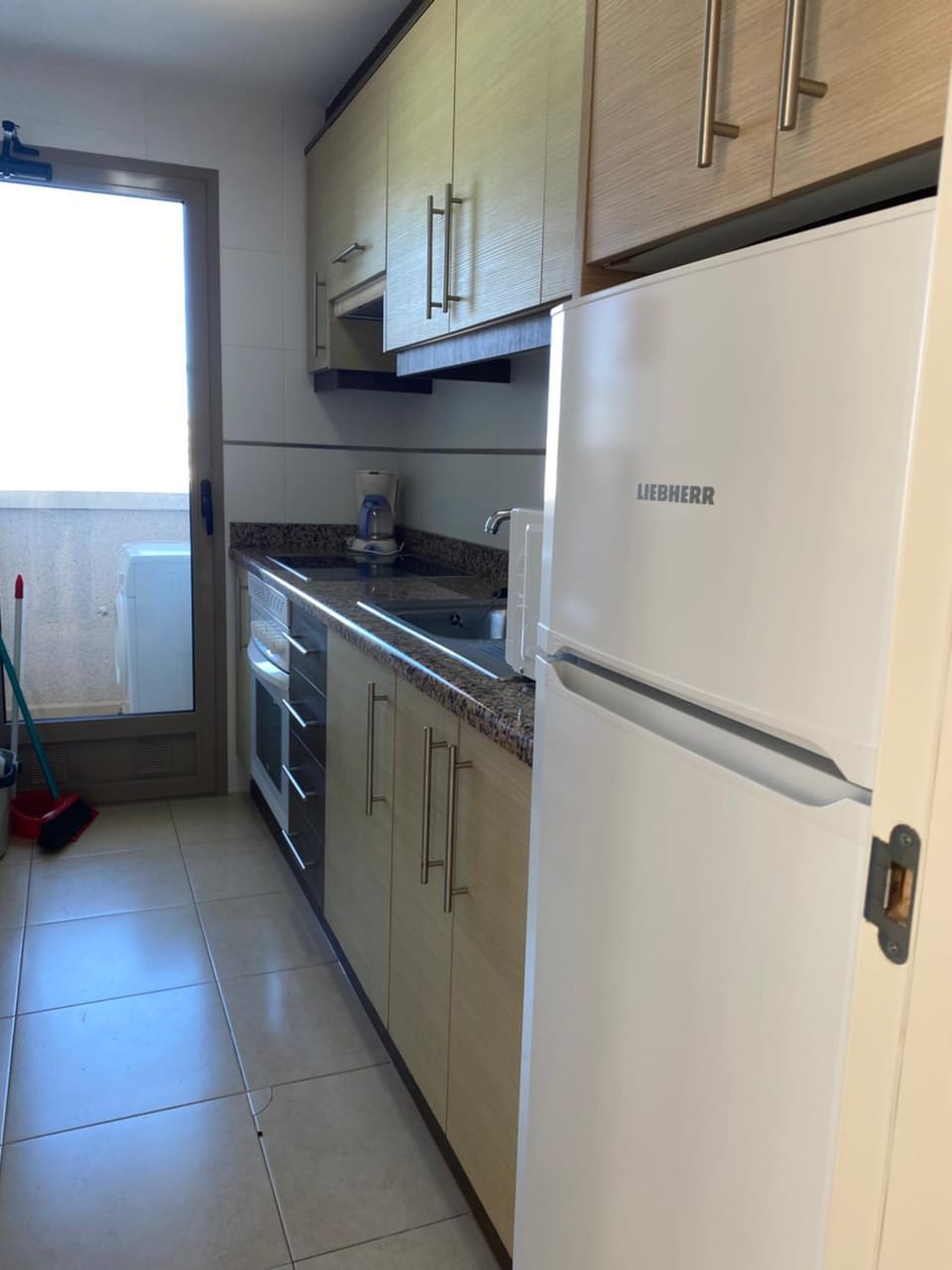Kitchen or kitchenette, minibar, pet friendly, stove