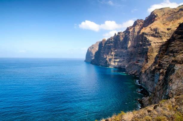 Los Gigantes - Sunset Terrace & Sea Views By Paramount Holidays Apartment in Acantilados de Los Gigantes