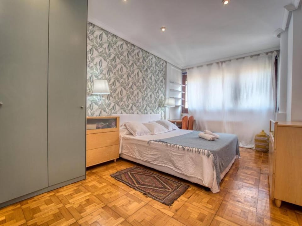 Bed, Photo of the whole room, Bedroom, towels, wardrobe