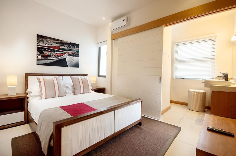 Bathroom, Bedroom