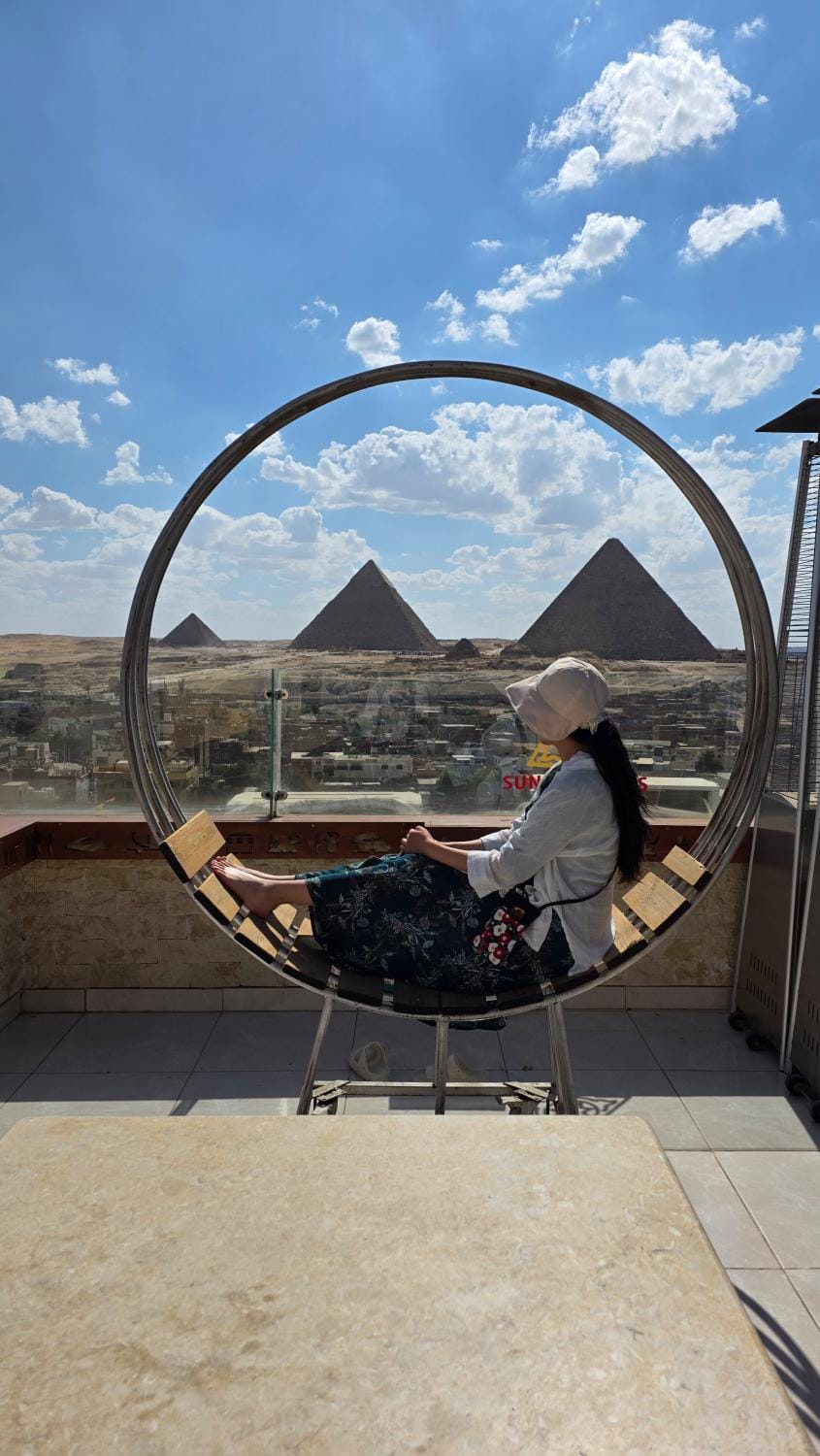 Family apartment with a view of the pyramids Apartment in Egypt