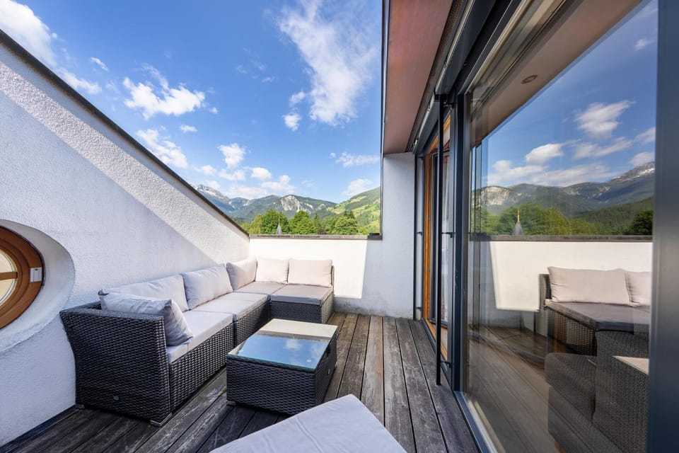 Balcony/Terrace, Seating area