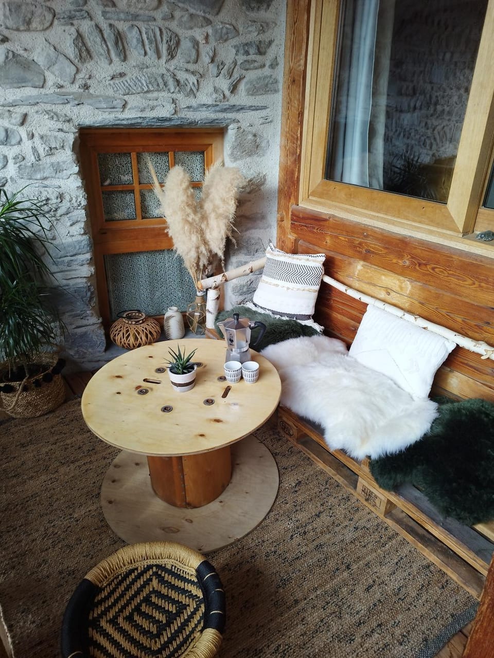 Balcony/Terrace, Balcony/Terrace