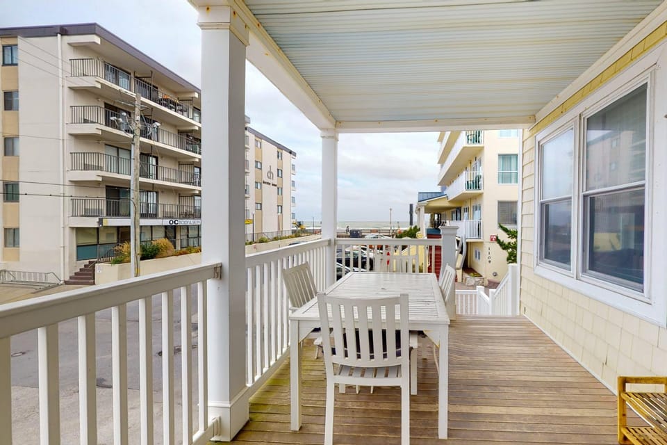 Upper 12 Street OceanBlock Apartment in Ocean City