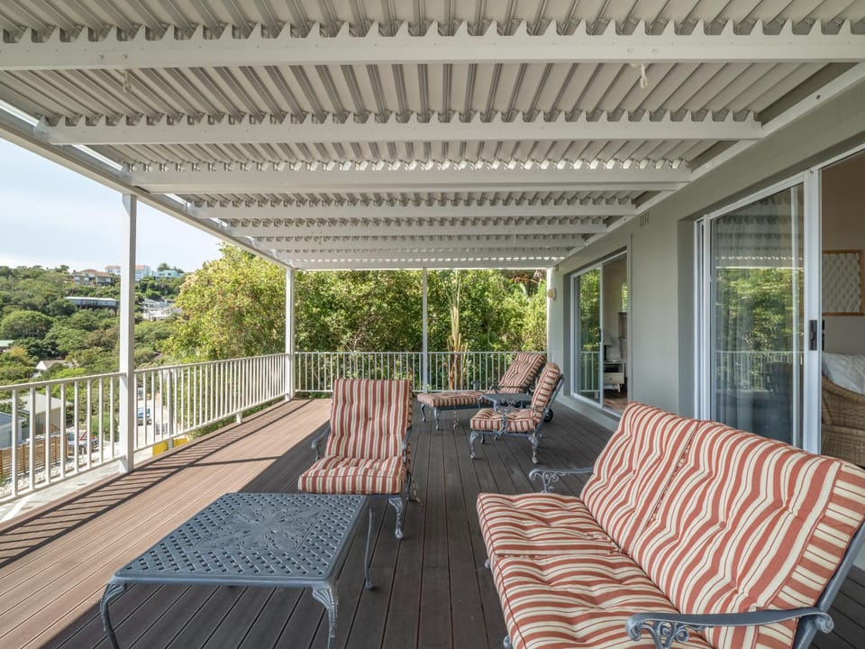 View (from property/room), Balcony/Terrace, Seating area