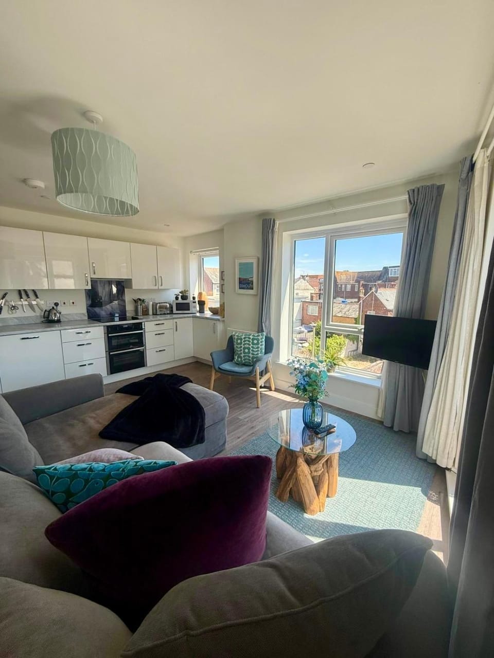 Number 10 Stunning Apartment, Fantastic Location! Free secure parking Apartment in Exmouth