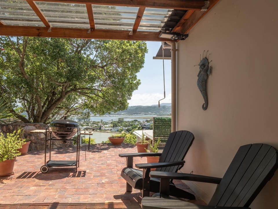 Seating area, Lake view