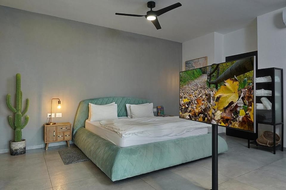 Y HOUSE SUITES Villa in North District