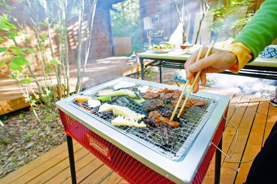 HARUNA CABIN 森の中のログハウス 、広々ウッドデッキでBBQ、公園散策、北軽井沢観光 Cabin in Nagano Prefecture