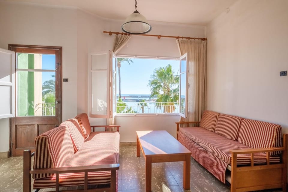Property building, Living room