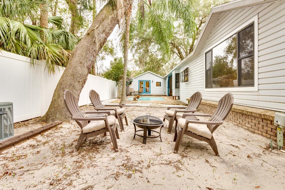Mt Dora Couple's Retreat w/ Shared Pool! Apartment in Mount Dora