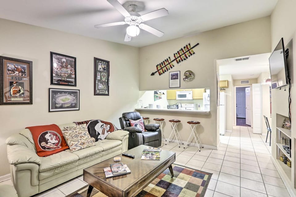 Tallahassee Townhome 4 Mi to College Town! House in Tallahassee