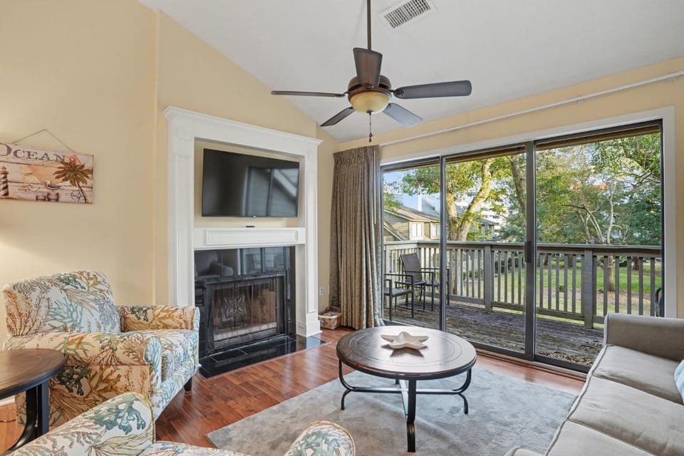 13D Richmond Park Kingston Resorts Villa in South Carolina