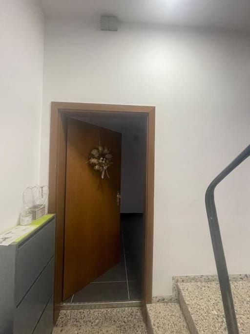 2Schlafenzimmer waschen möglich Apartment in Mönchengladbach
