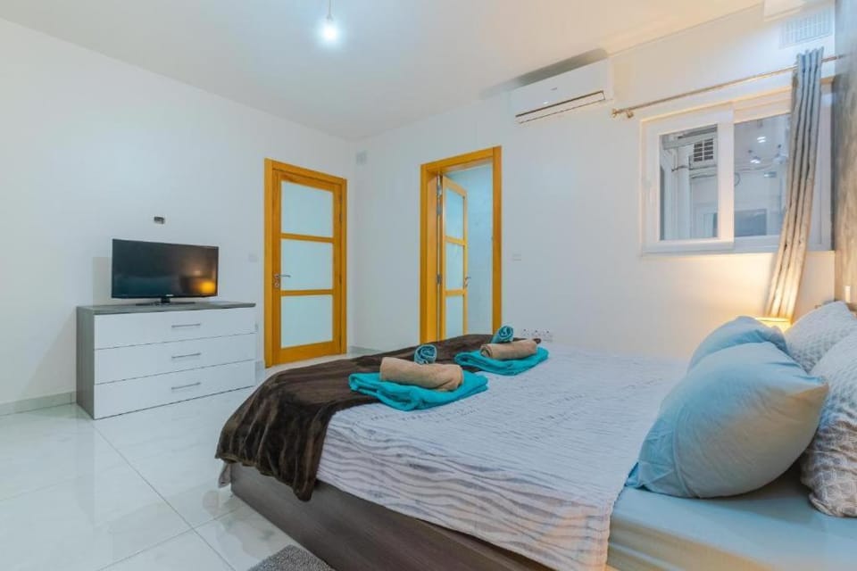 New 3 Bdr 2 Bth Apartment Terrace in Bugibba Apartment in Saint Paul's Bay