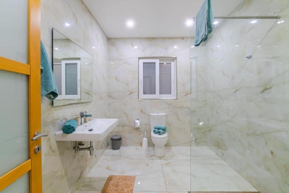 New 3 Bdr 2 Bth Apartment Terrace in Bugibba Apartment in Saint Paul's Bay