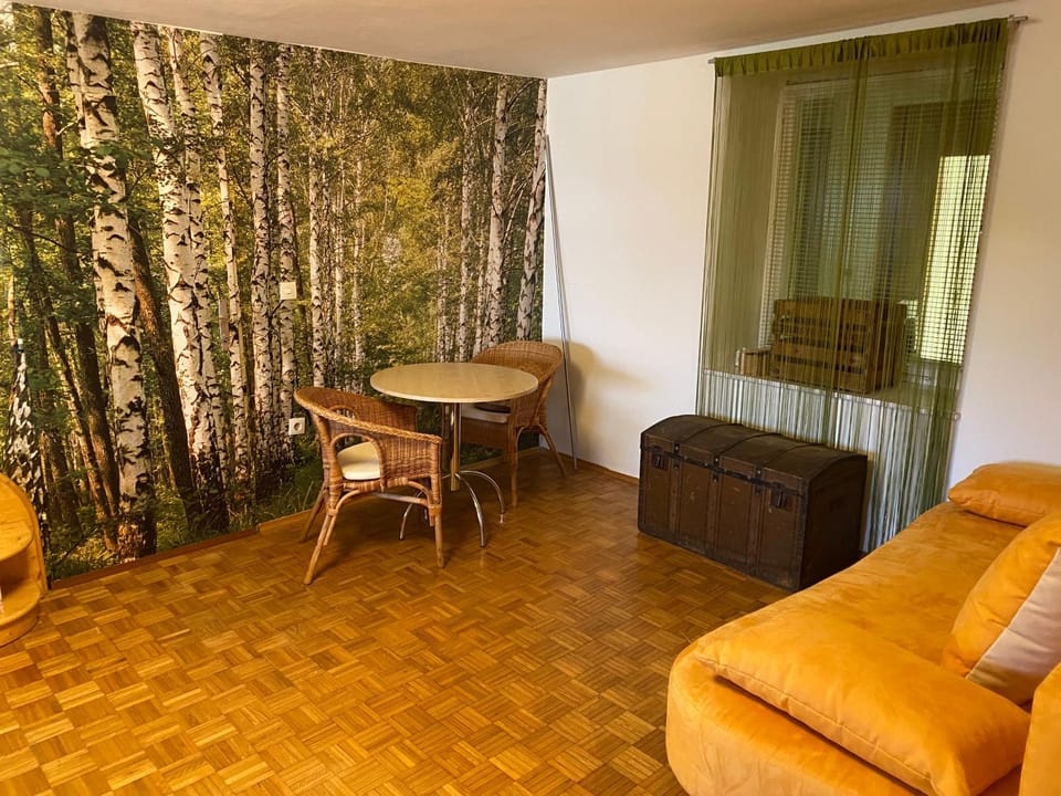 Seating area, Bedroom