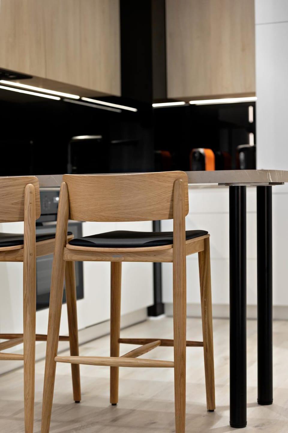 Coffee/tea facilities, Decorative detail, Dining area