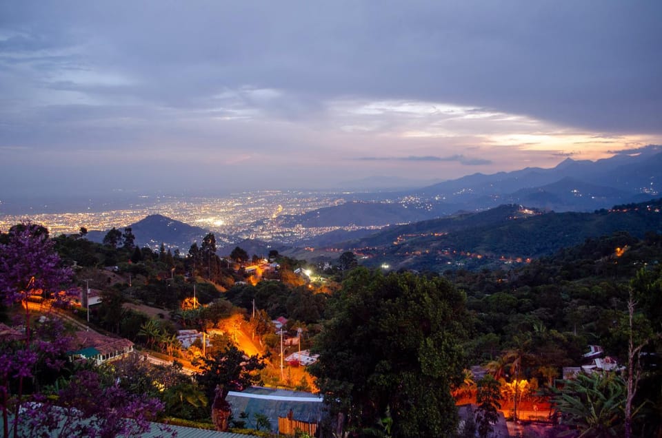 Romero Glamping y Cabañas Chalet in Valle del Cauca