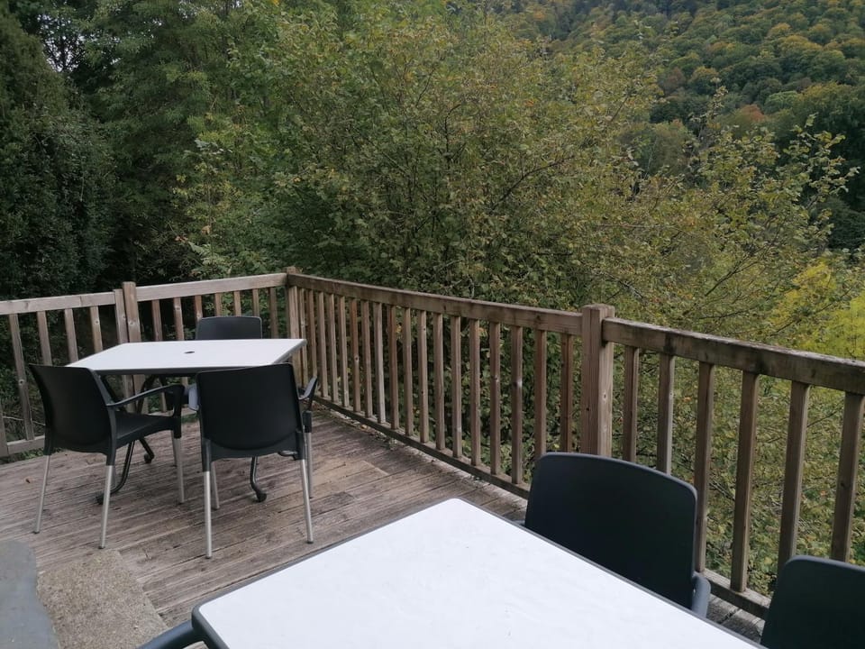 Spring, Day, Natural landscape, View (from property/room), Balcony/Terrace, Dining area