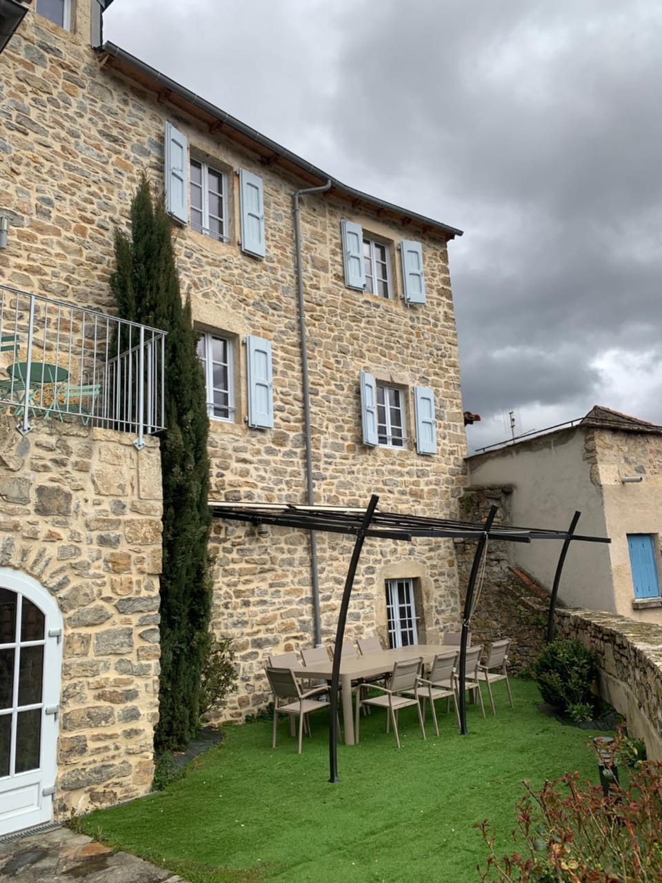 Garden view, Garden view