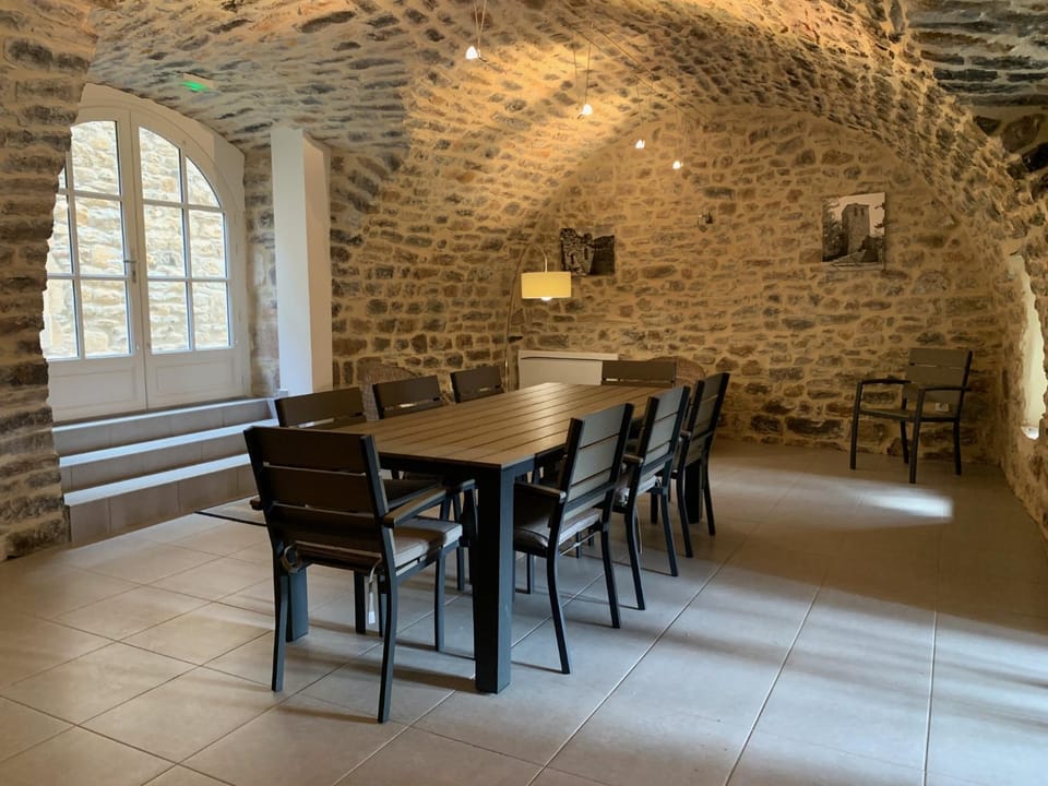 Seating area