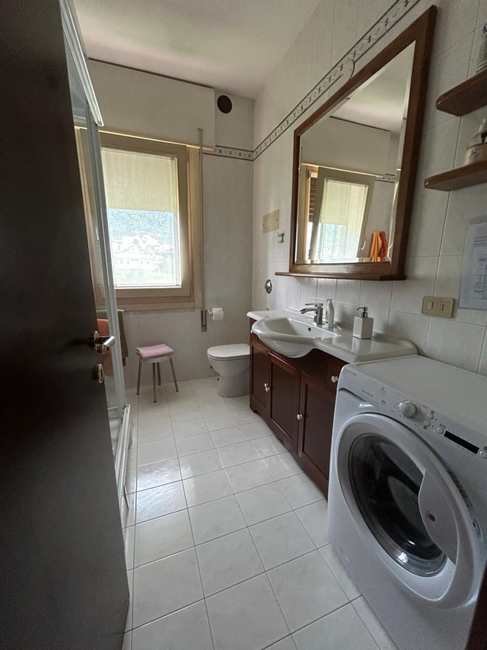 Toilet, Bathroom, dryer