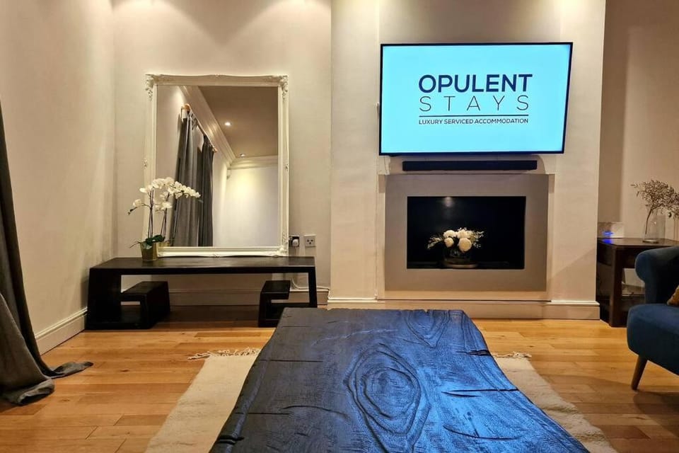 Stunning Luxury 2 Bed Penthouse Apartment Apartment in Derby