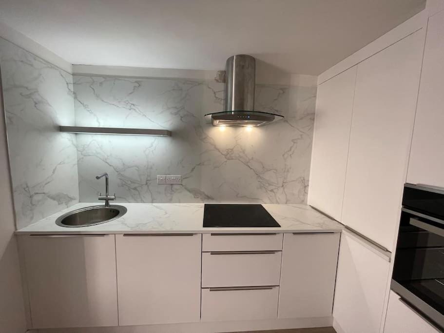 Westport town centre three bedroom Apartment in Westport
