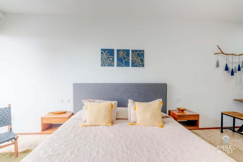Rooftop Pool Vibes Steps To 5Th Avenue & Beach Apartment in Playa del Carmen