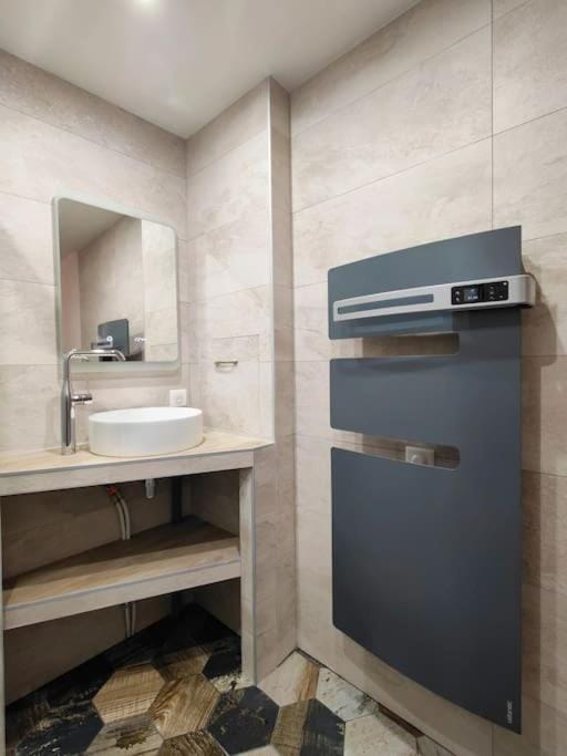 Hypercentre : vue cathédrale - verrière - cosy Apartment in Amiens