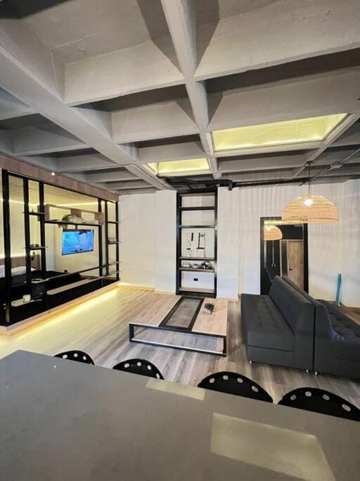 Deluxe Man cave with jacuzzy Apartment in Envigado