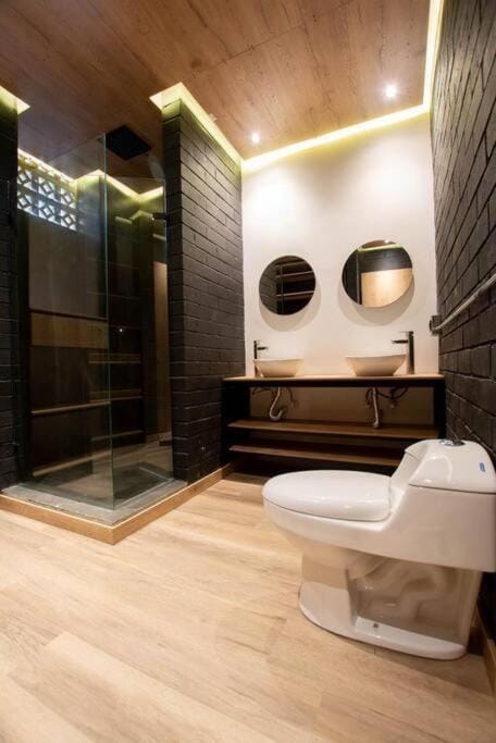 Deluxe Man cave with jacuzzy Apartment in Envigado