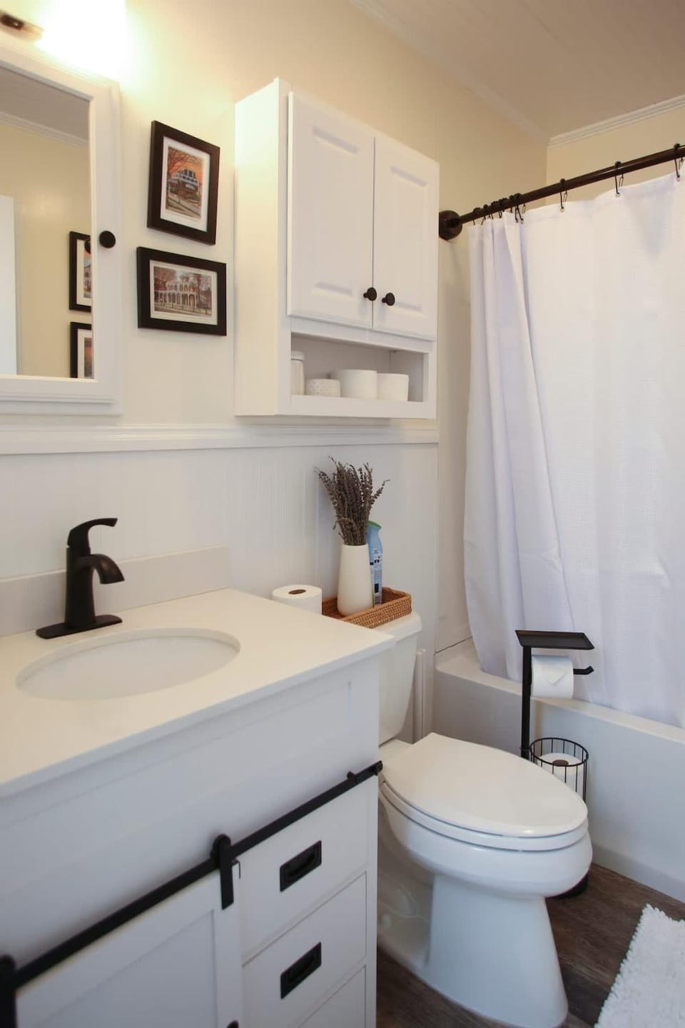 Cape May Classic Design that is Cozy, Elegant, and Inviting House in Cape May