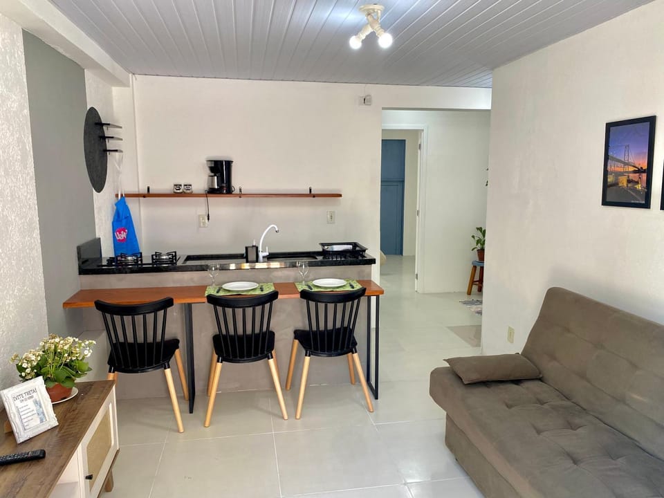 Kitchen or kitchenette, Living room, Dining area, stove